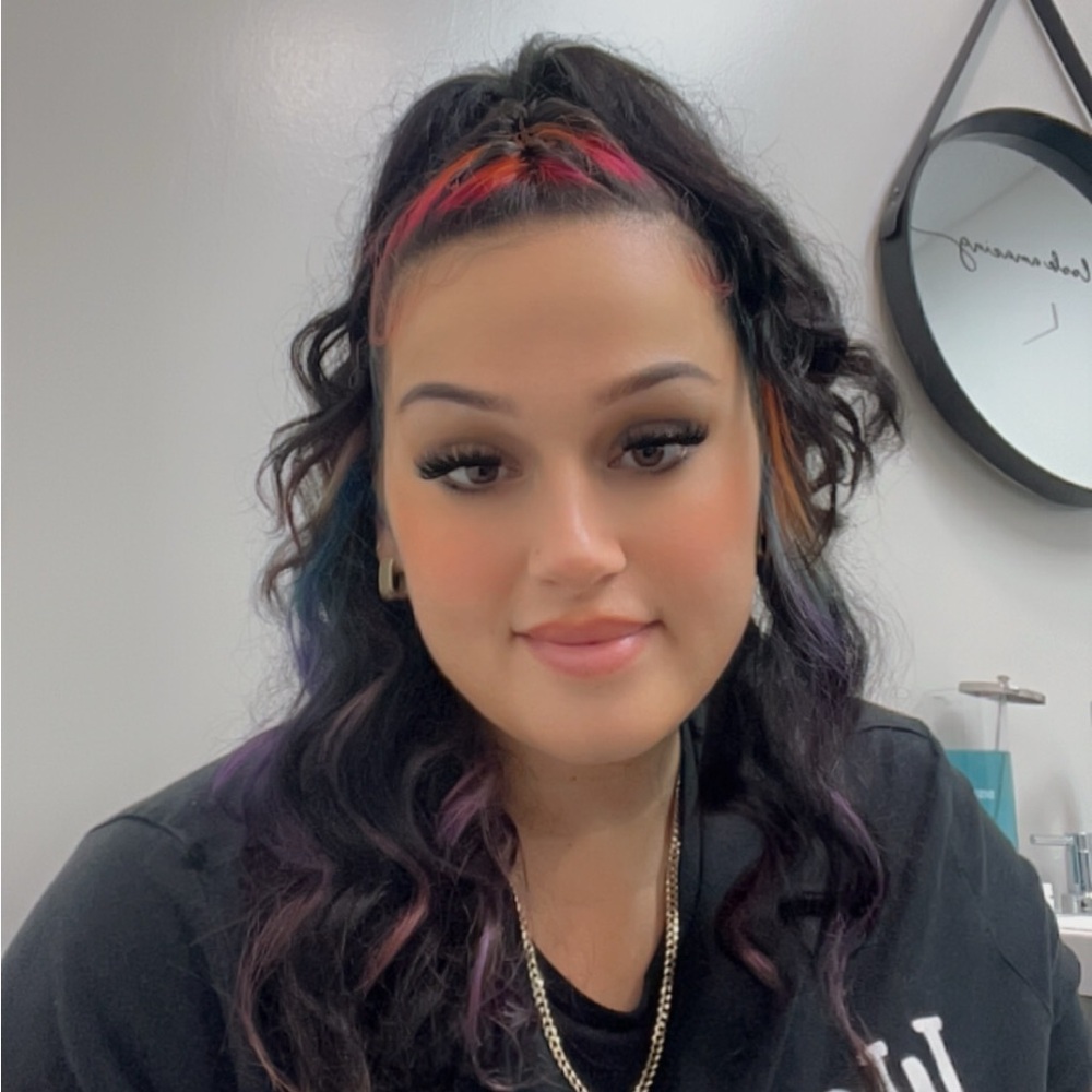 Meet your Posher, Brandisha